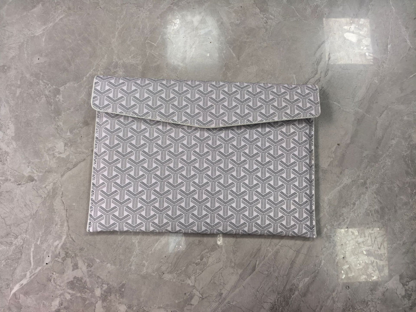Geometric-Patterned Laptop Sleeve