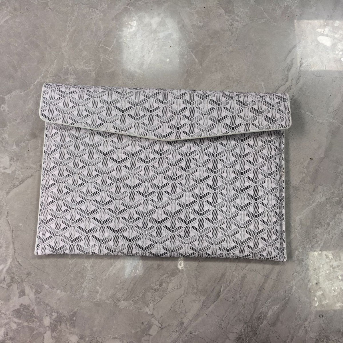 Geometric-Patterned Laptop Sleeve