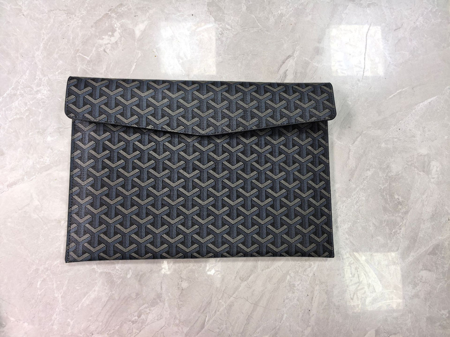 Geometric-Patterned Laptop Sleeve