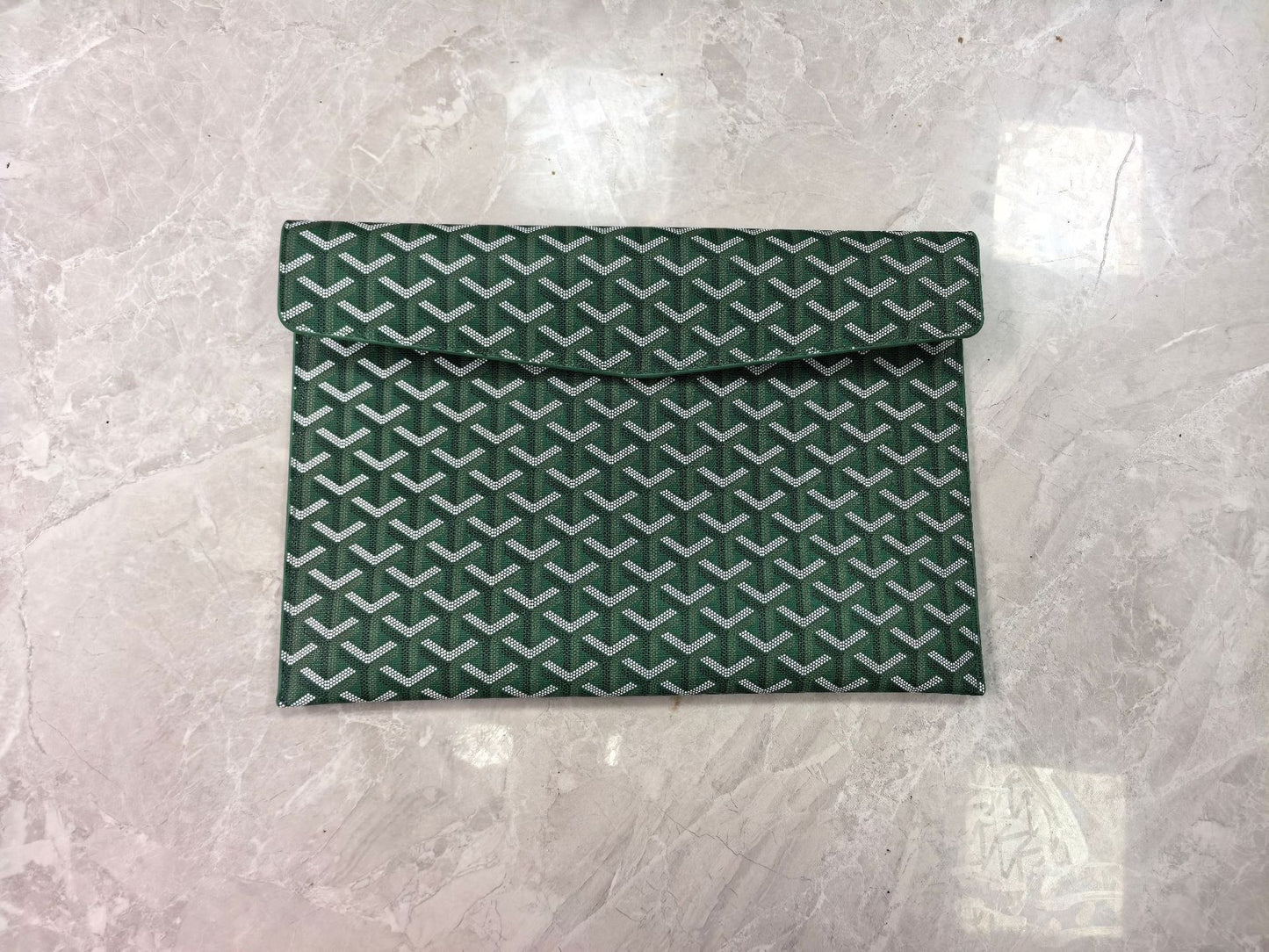Geometric-Patterned Laptop Sleeve