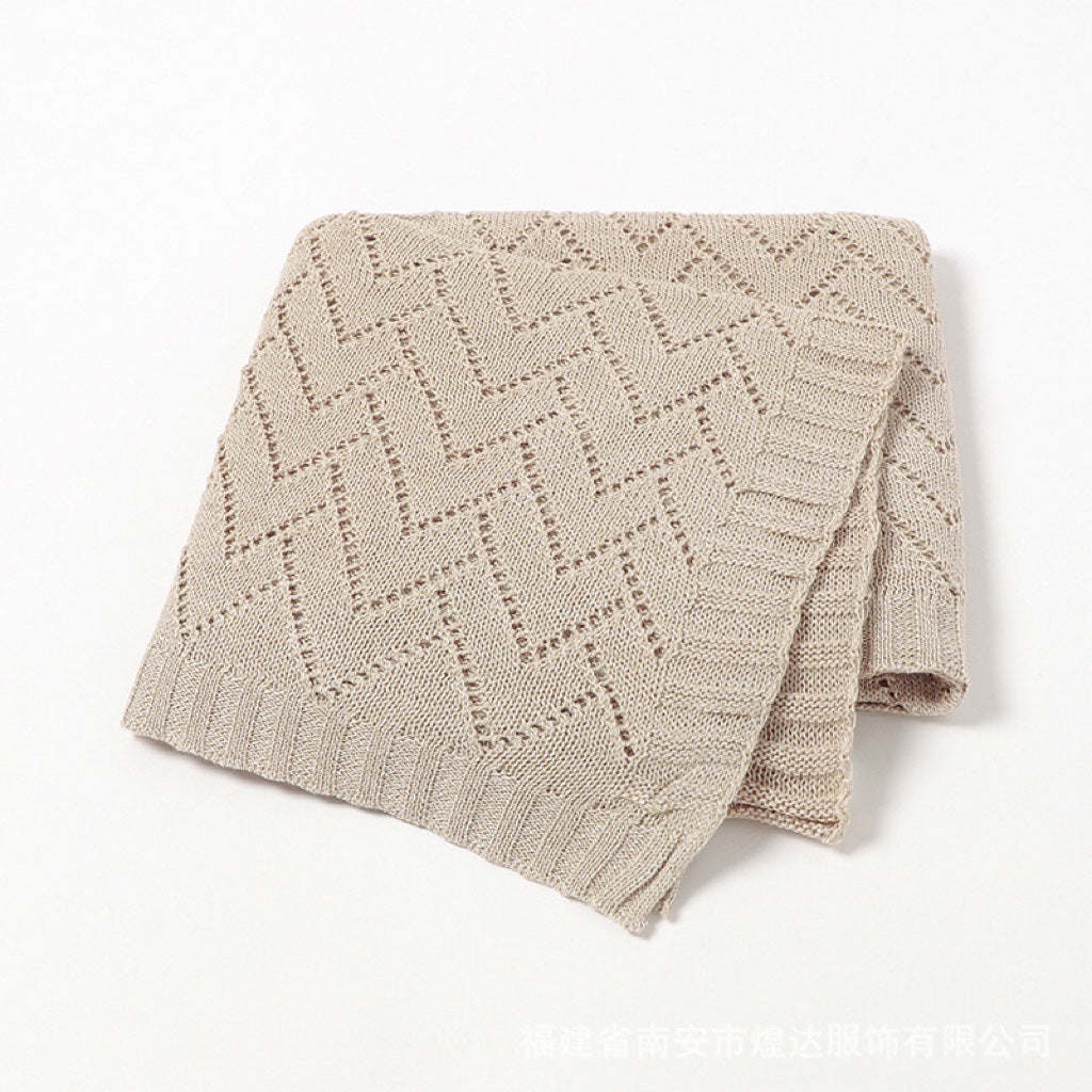 Kids Hollow Carved Graphic Solid Color Knitted Blanket